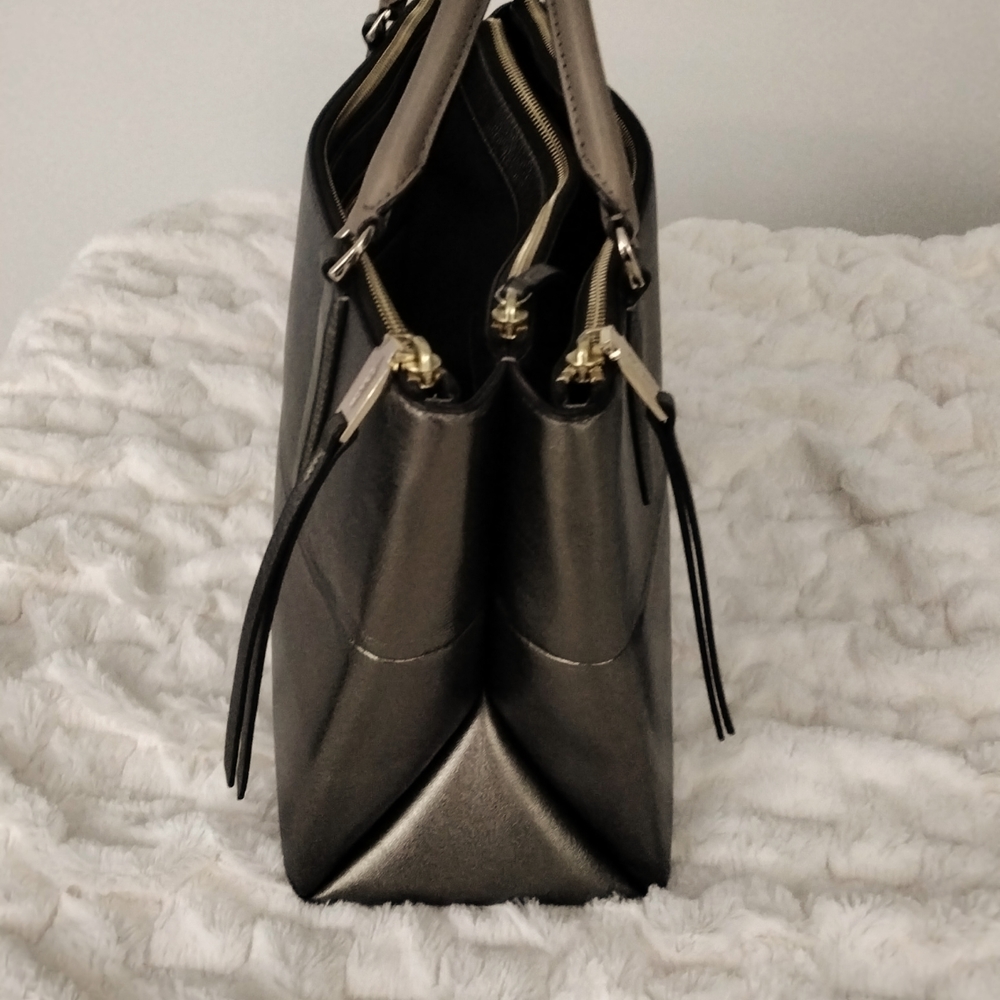 Coach Borough Bag in Metallic Leather (C1420  F32323) large - Picture 4 of 12